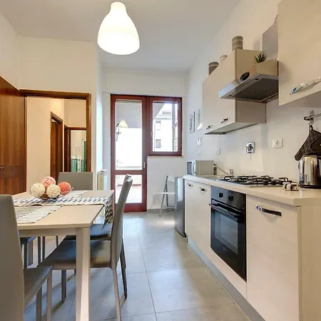 Apartment Lungarno By Mamo Florence